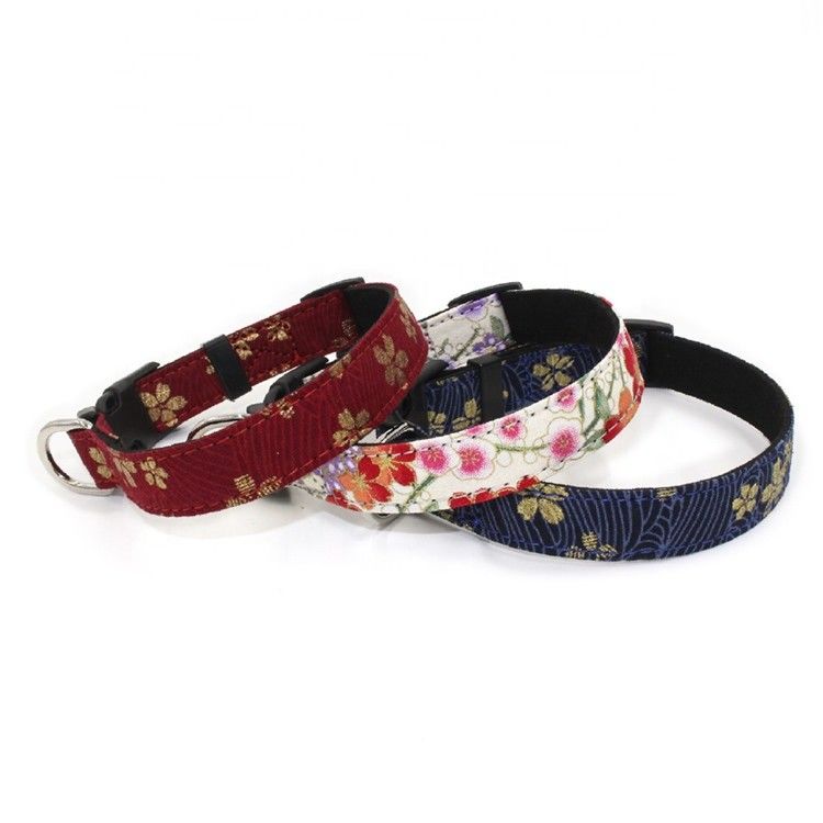 In Sakura Suede Substrate Puppy Dog Collar Collar Leash Harness Set with D Rings Phong cách Nhật Bản