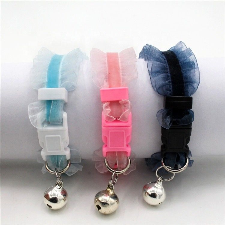 Vòng cổ cho chó mèo có thể điều chỉnh ren nylon sang trọng thoải mái với chuông