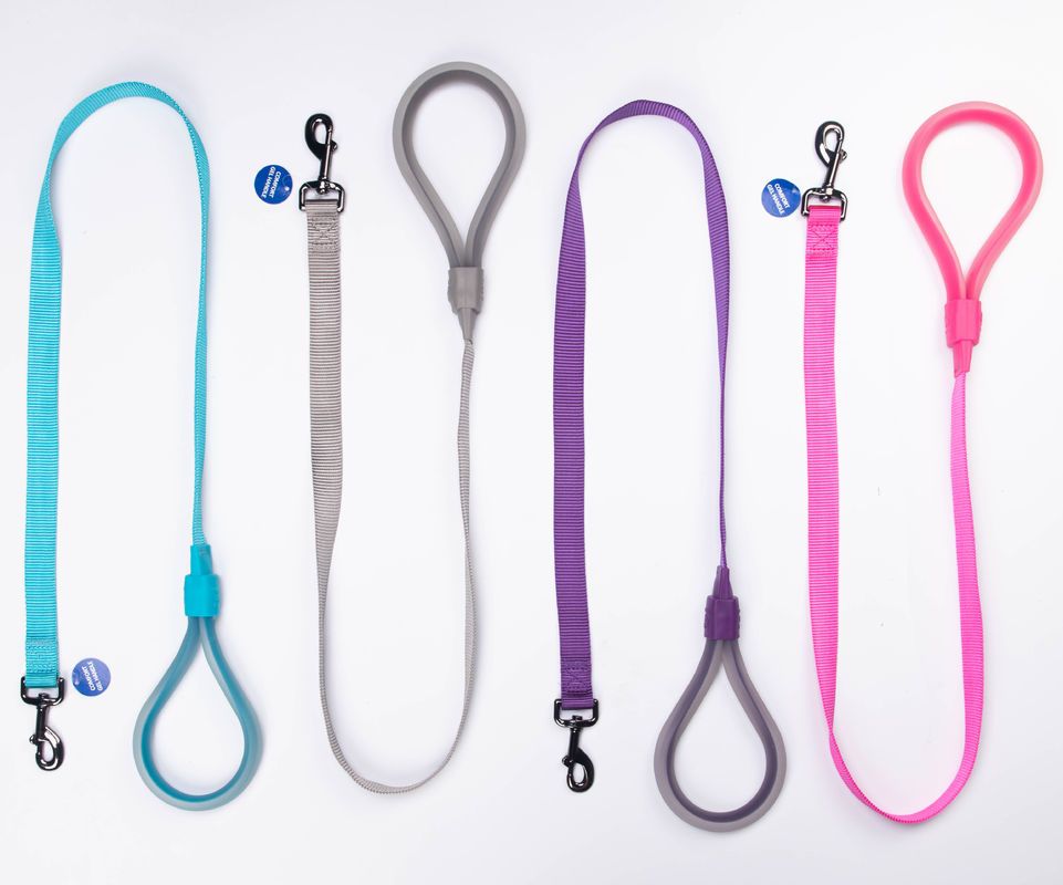Tay cầm silicone Dây xích cho chó bằng nylon bền Đào tạo và đi bộ Dây xích cho chó đi bộ