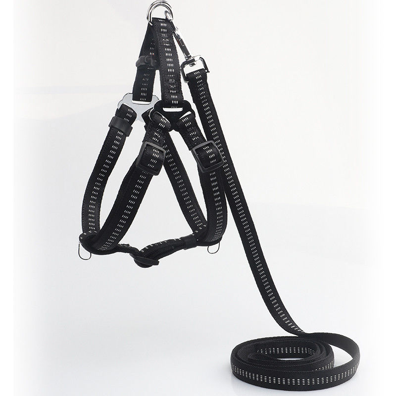 Không có chất hấp thụ kéo Không trượt Nylon Con chó phản quang có thể điều chỉnh Dây buộc dây xích Bộ
